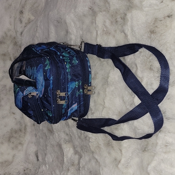 Jellyfish Navy blue & light blue 💙 water bottle crossbody bag. - Picture 8 of 11